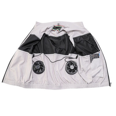 سترة مروحة تبريد باللون الرمادي الفاتح والأسود S/M/L/XL/XXL/XXXL اختيارية مع بطارية 6700 مللي أمبير في الساعة